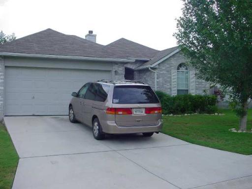 2805 Berry Way Property Photo 3