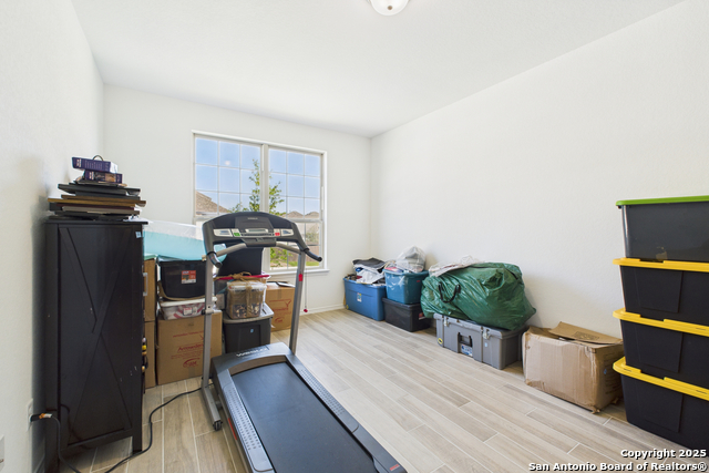 1719 Dalhart Property Photo 7