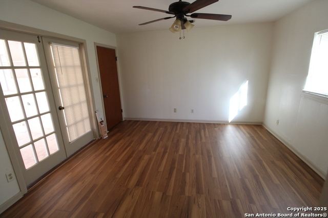 15331 Cottage Property Photo 7