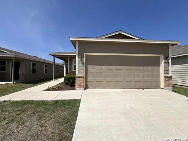 338 Mistflower Property Photo 1