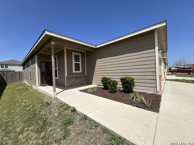 338 Mistflower Property Photo 3