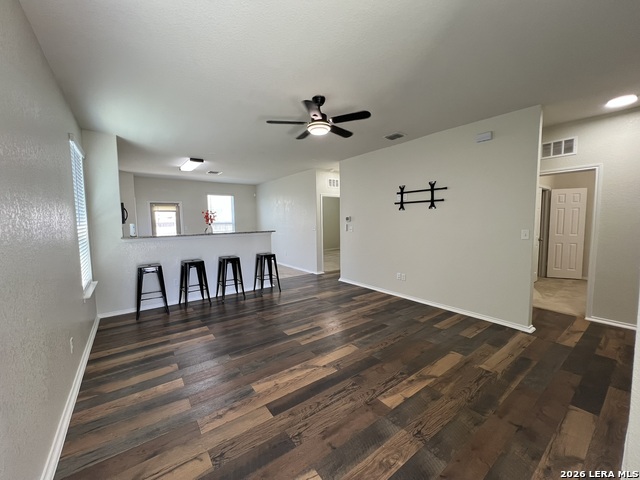 338 Mistflower Property Photo 5