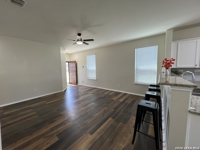 338 Mistflower Property Photo 7
