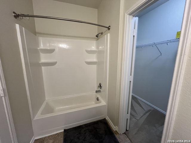 338 Mistflower Property Photo 16