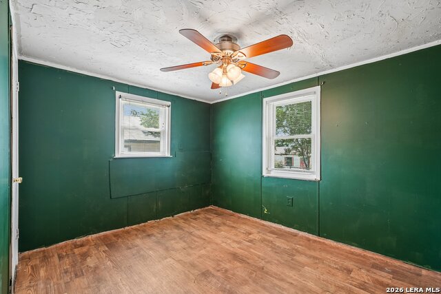 619 Webb Ave Property Photo 13