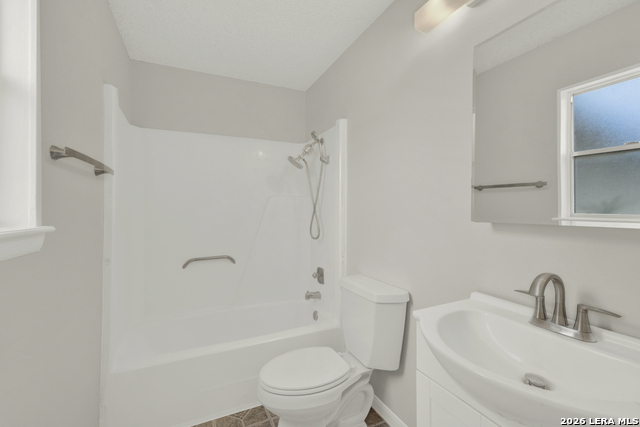 825 Pecan Dr Property Photo 6