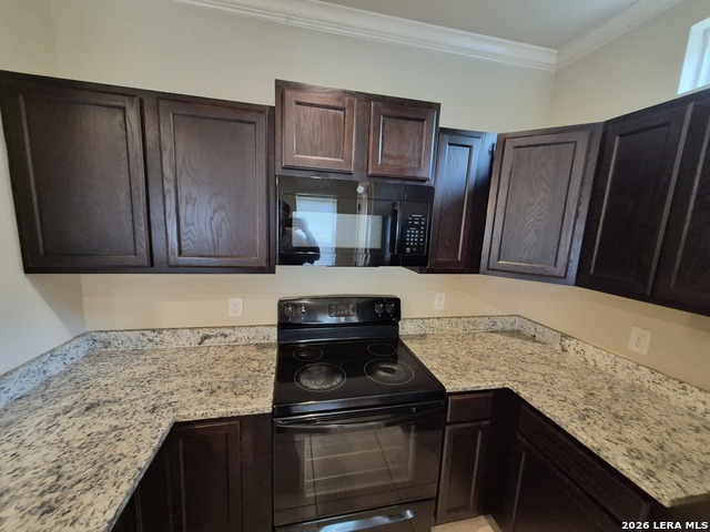 6630 Mia Way Property Photo 10