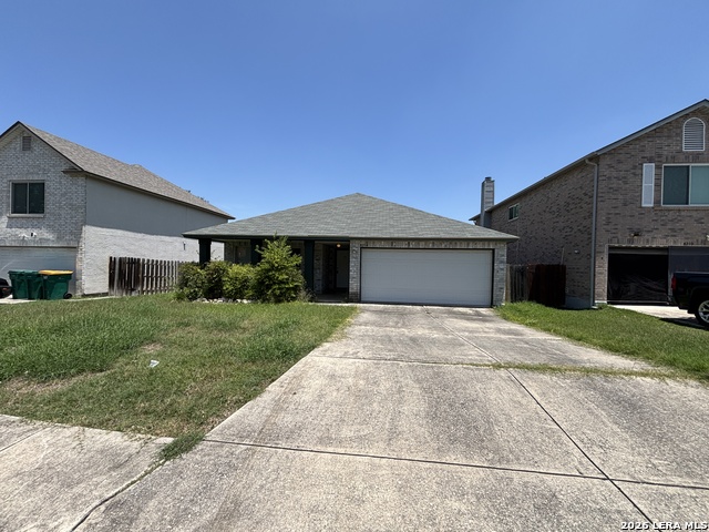 8214 CHESTNUT MANOR DR Property Photo 1