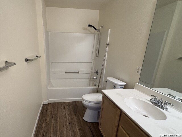 8214 Chestnut Manor Dr Property Photo 17