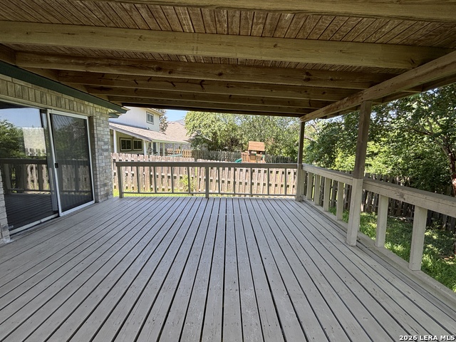 8214 Chestnut Manor Dr Property Photo 23
