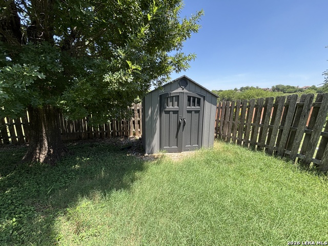 8214 Chestnut Manor Dr Property Photo 25