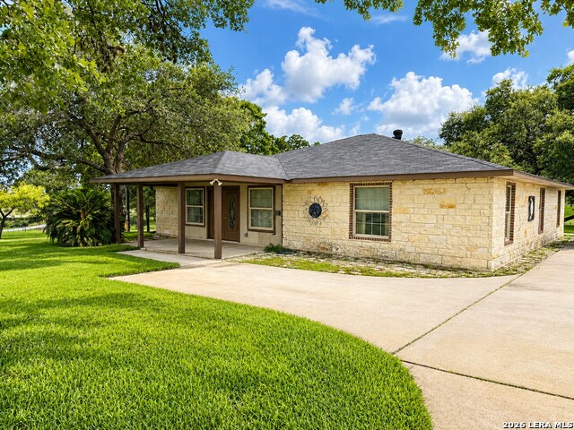 103 Misty Bnd Property Photo 3