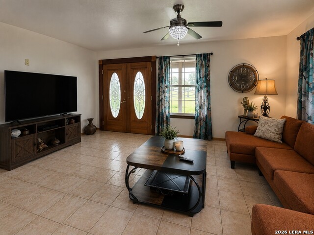103 Misty Bnd Property Photo 5