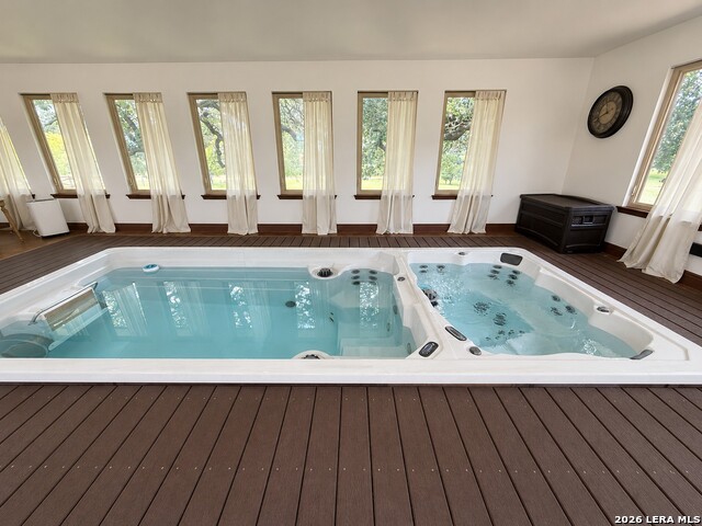 103 Misty Bnd Property Photo 25
