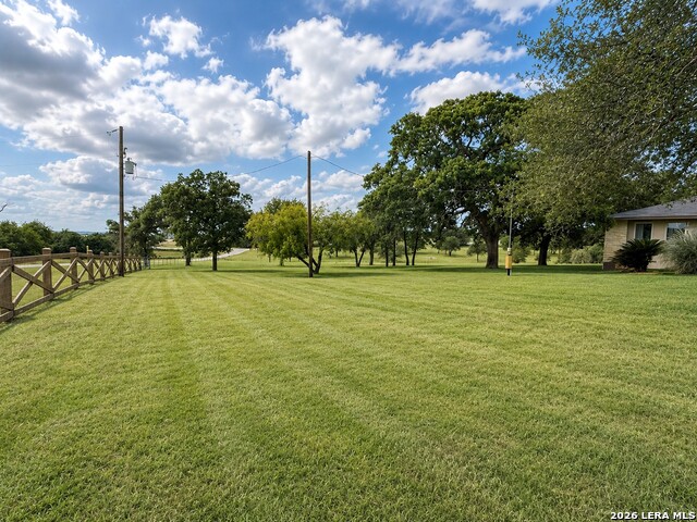 103 Misty Bnd Property Photo 36