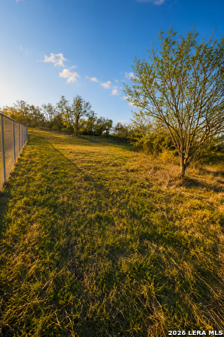 2519 Hicks Property Photo 3