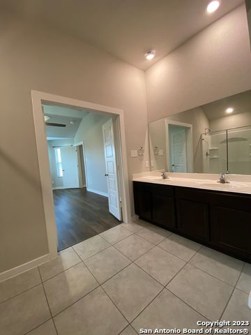 6015 Akin Stroll Property Photo 11