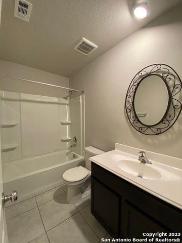 6015 Akin Stroll Property Photo 14
