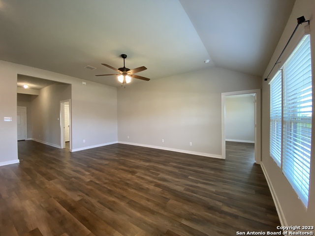 6015 Akin Stroll Property Photo 22