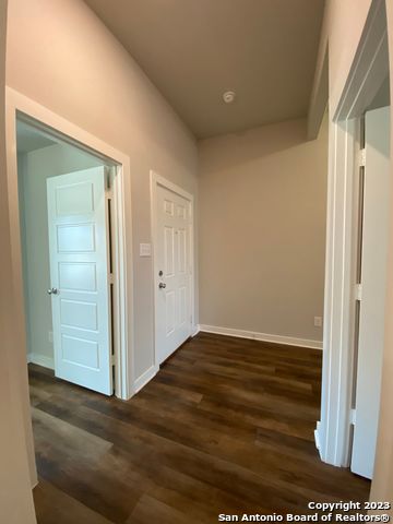 6015 Akin Stroll Property Photo 26