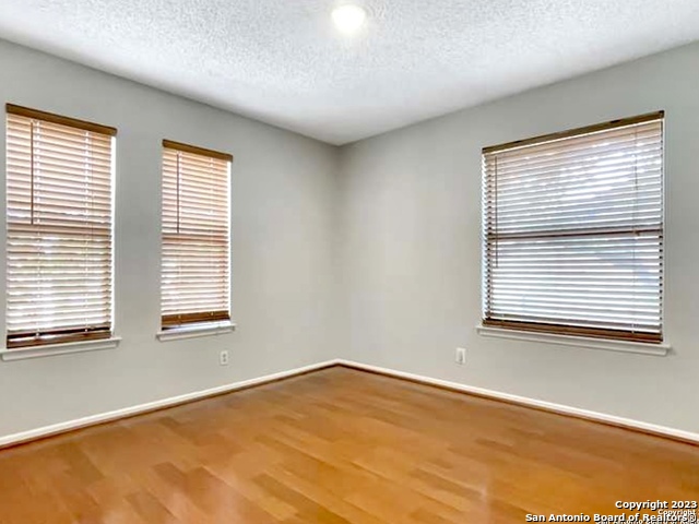 11520 Huebner Rd Property Photo 18