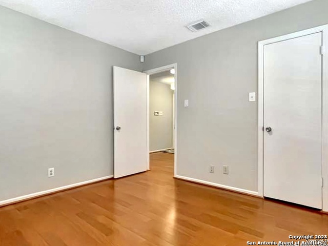 11520 Huebner Rd Property Photo 19