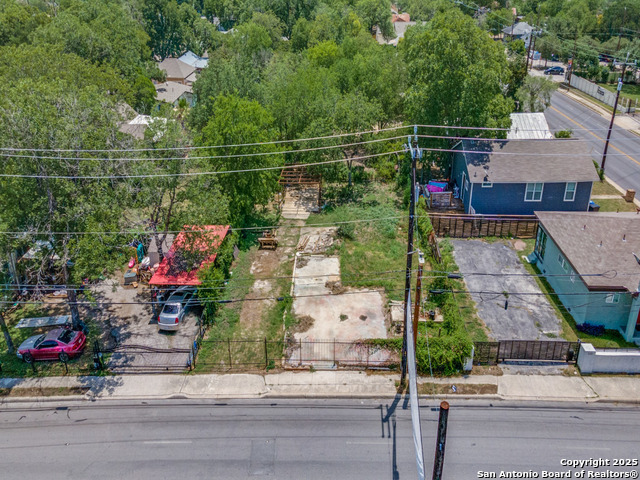 624 S Walters Property Photo 4