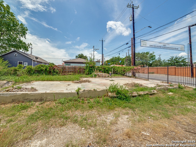 624 S Walters Property Photo 7