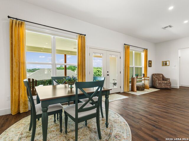 2007 Valencia Drive N Property Photo 12