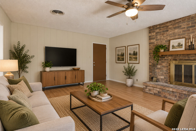 1135 Vanderbilt Property Photo 4