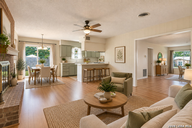 1135 Vanderbilt Property Photo 5