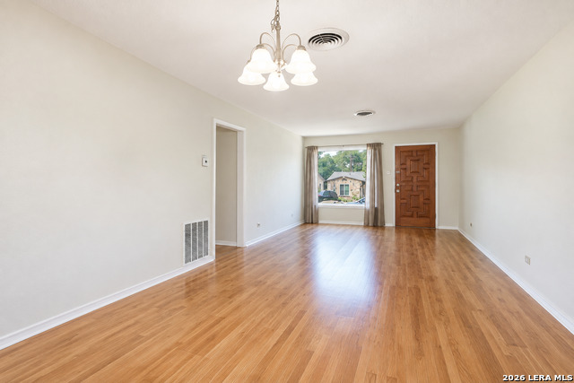 1135 Vanderbilt Property Photo 17