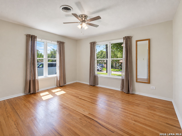 1135 Vanderbilt Property Photo 24