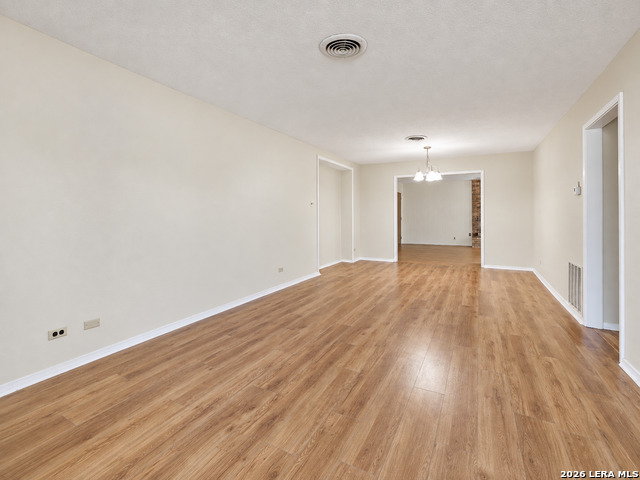 1135 Vanderbilt Property Photo 27