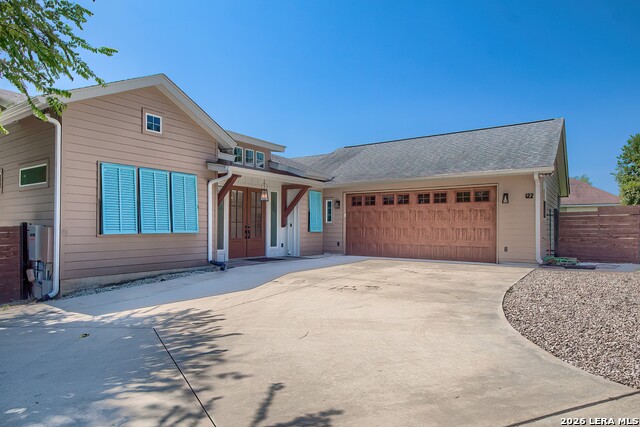 122 Navajo Trl Property Photo 1