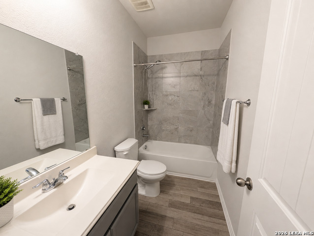 6738 Shiraz Way Property Photo 13