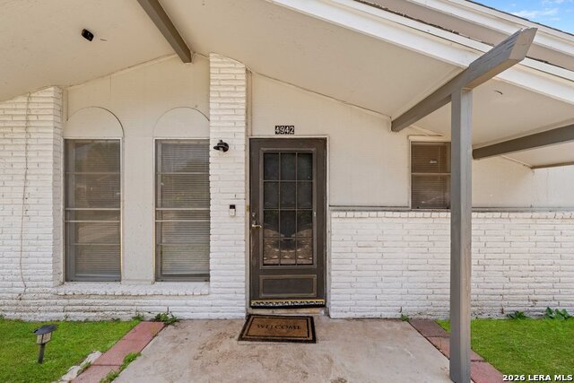 4942 Driskill St Property Photo 3