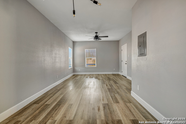 1803 Texas Property Photo 16