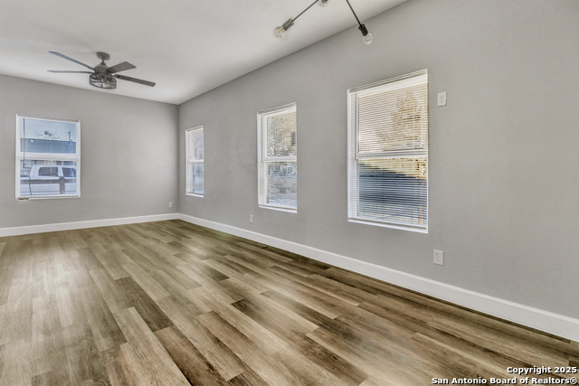 1803 Texas Property Photo 27