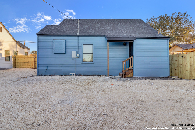 1803 Texas Property Photo 32