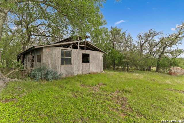 997 Gw Edwards Lane Property Photo 4