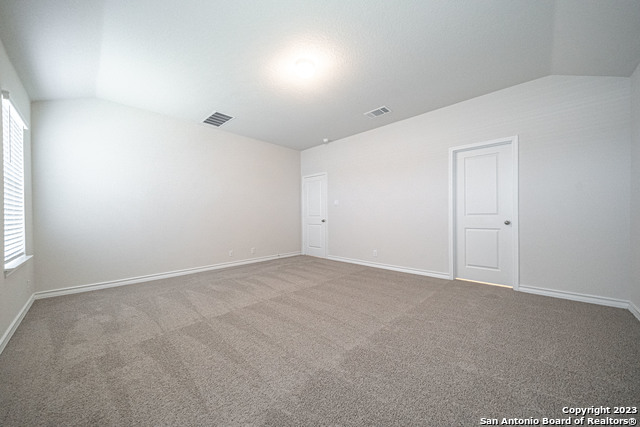 909 Rolling River Property Photo 15