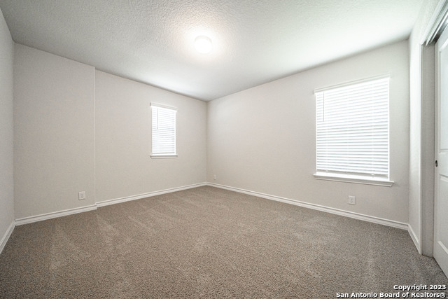 909 Rolling River Property Photo 24