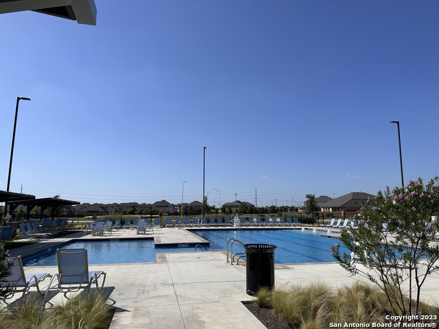 909 Rolling River Property Photo 48
