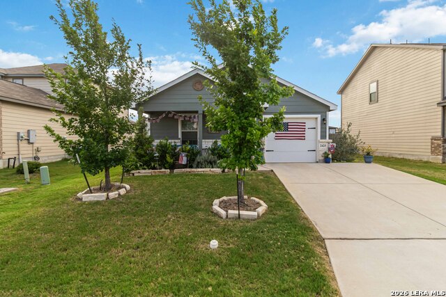 2425 Ayers Dr Property Photo 2