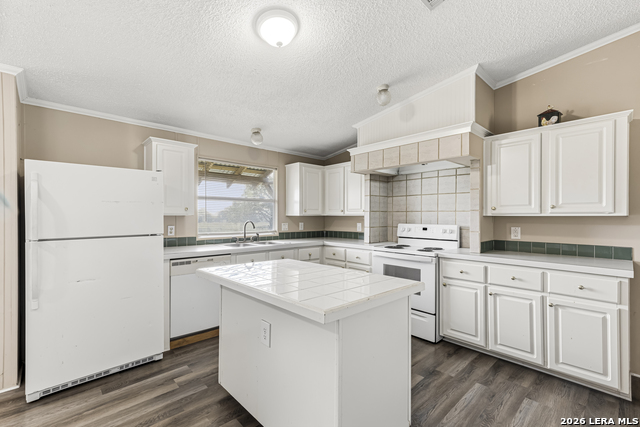 25111 Sandview Property Photo 13
