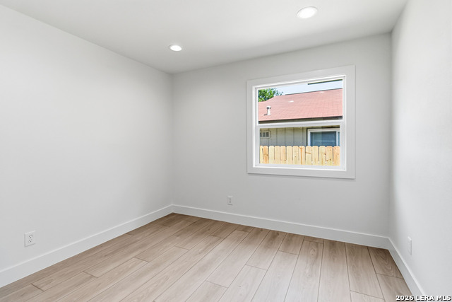 4714 Shady Breeze Property Photo 18