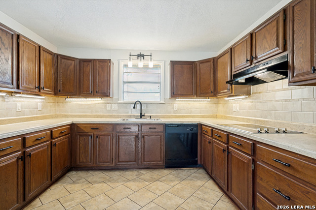 4407 Sun Vista Ln Property Photo 9