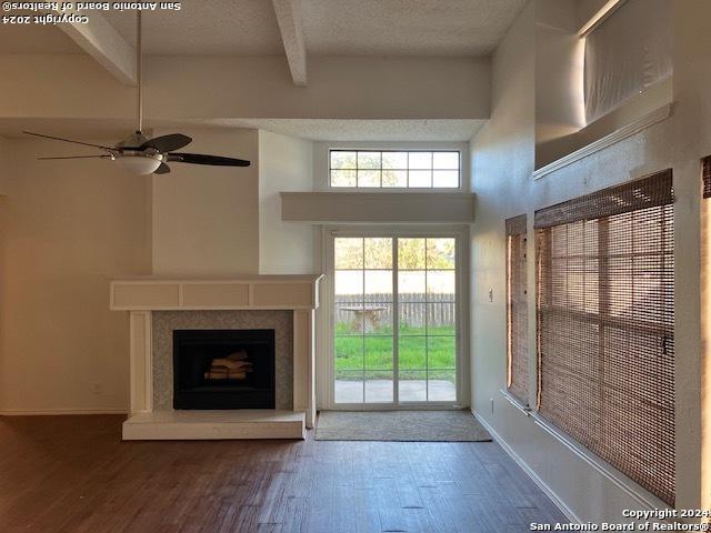 9947 Echo Plain Dr Property Photo 4