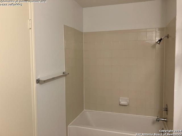 9947 Echo Plain Dr Property Photo 11